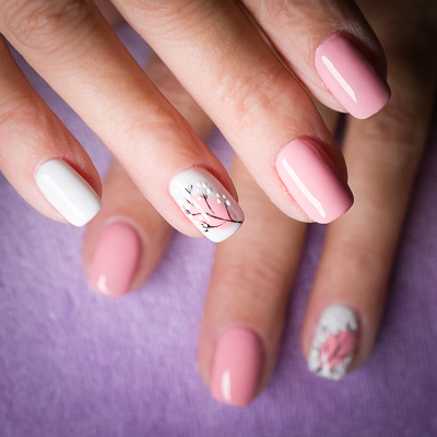 Handgeschilderde nail-art