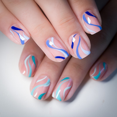 Handgeschilderde nail-art